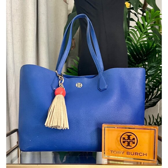 Tory Burch Handbags - Tory Burch Royal Blue Robinson Shoulder Bag with Detachable Bag Charm